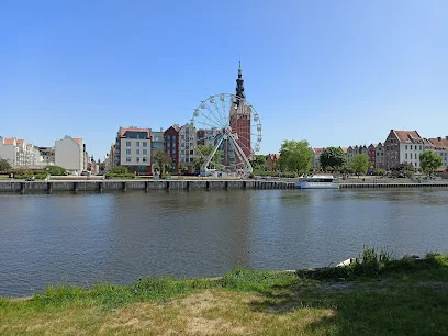 Bulwar nad rzeką Elbląg